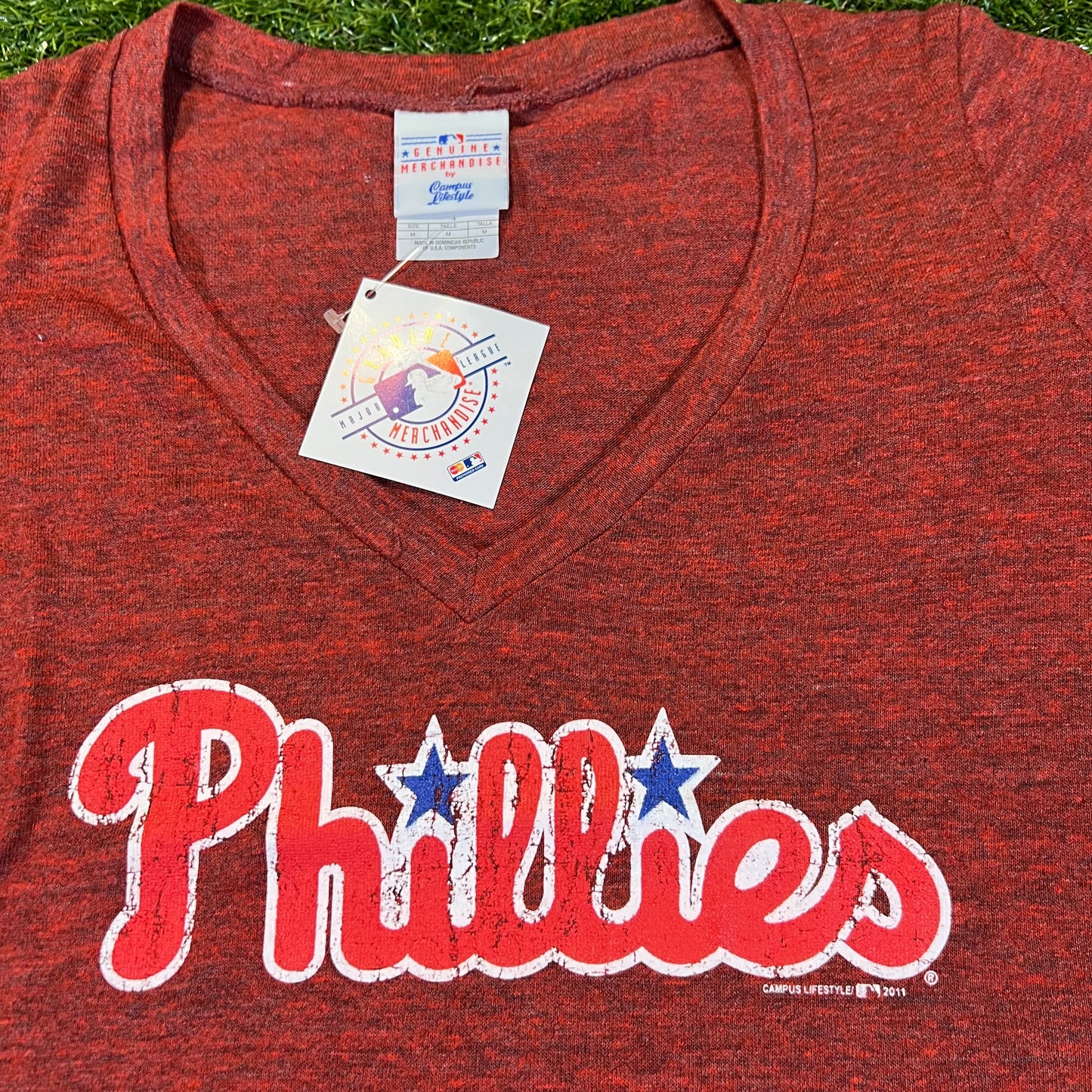 2011 Philadelphia Phillies Women’s Shirt: Size M