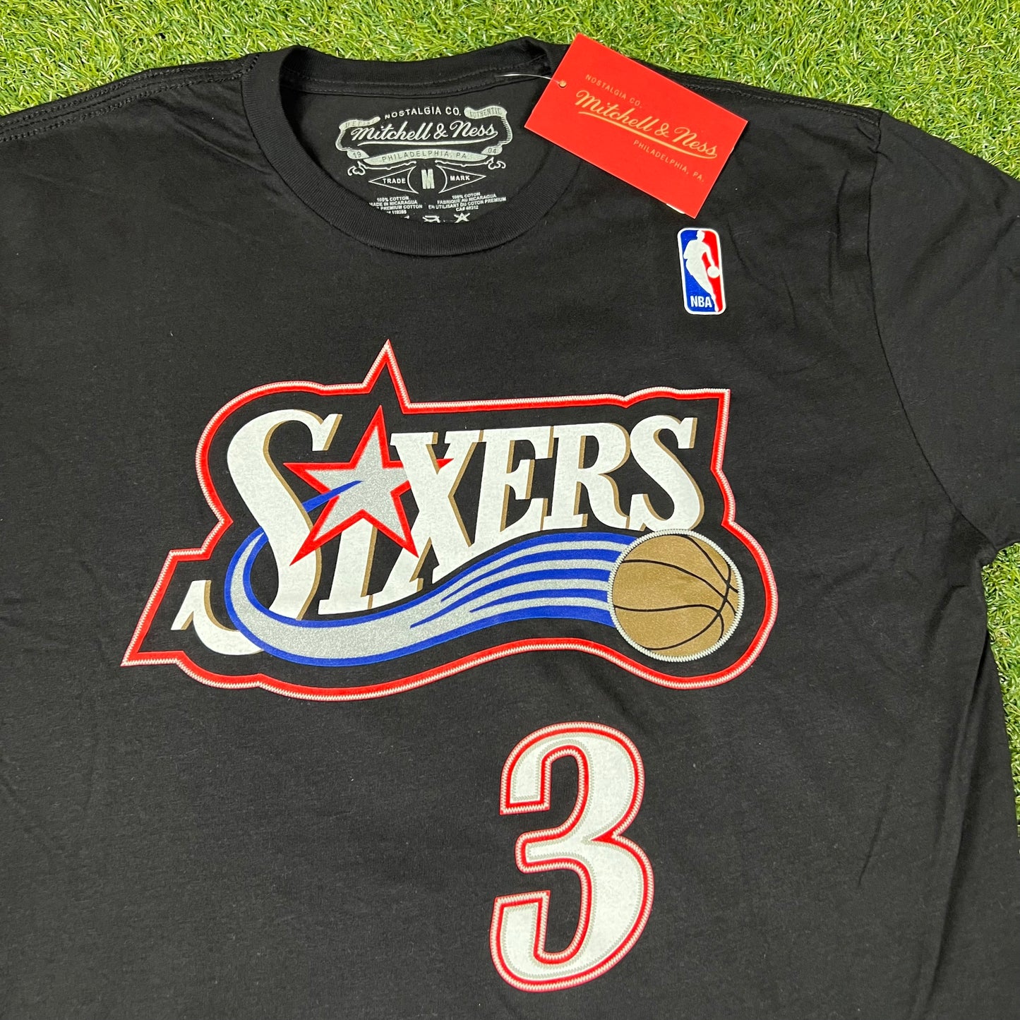 Mitchell & Ness Philadelphia 76ers Allen Iverson T-Shirt Mens NBA Medium