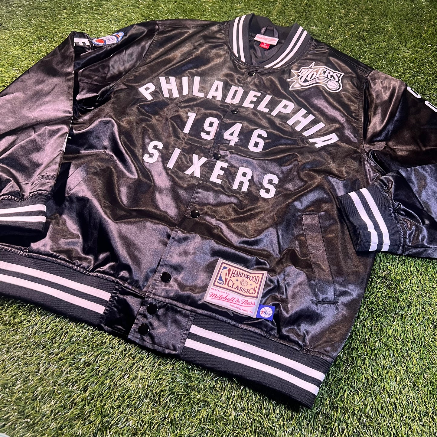 New Philadelphia 76ers Mitchell & Ness Button Black Satin Jacket: Size L