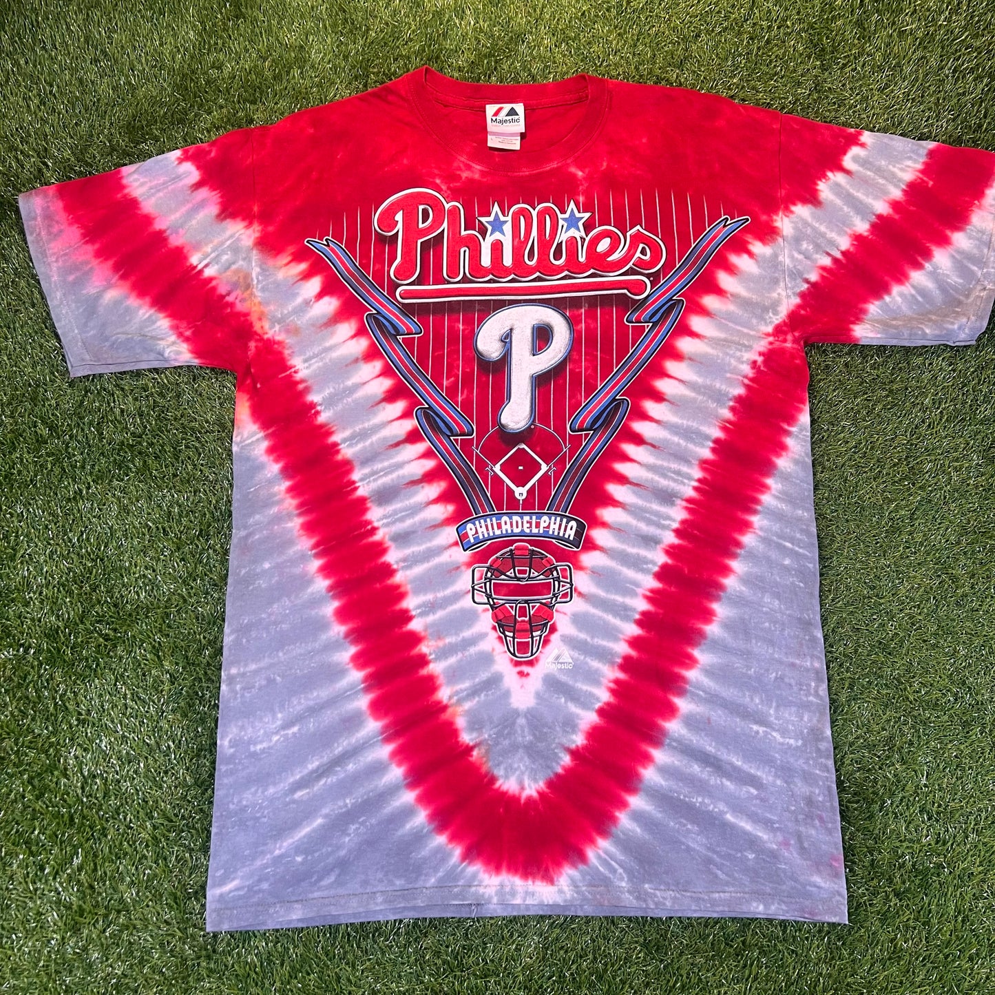 Vintage Philadelphia Phillies Majestic Tie Dye T-shirt: Size L