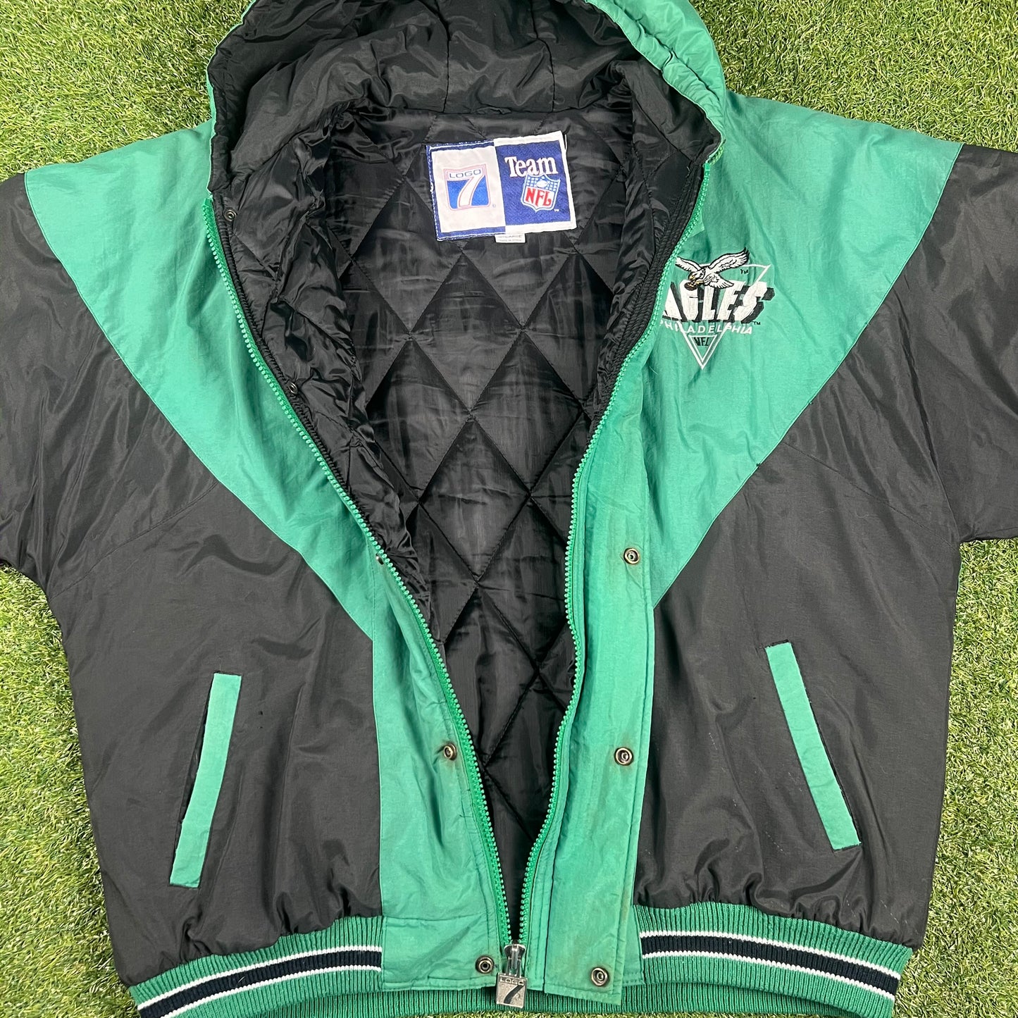 1990’s Philadelphia Eagles Logo 7 Kelly Green NFL Jacket Size XL