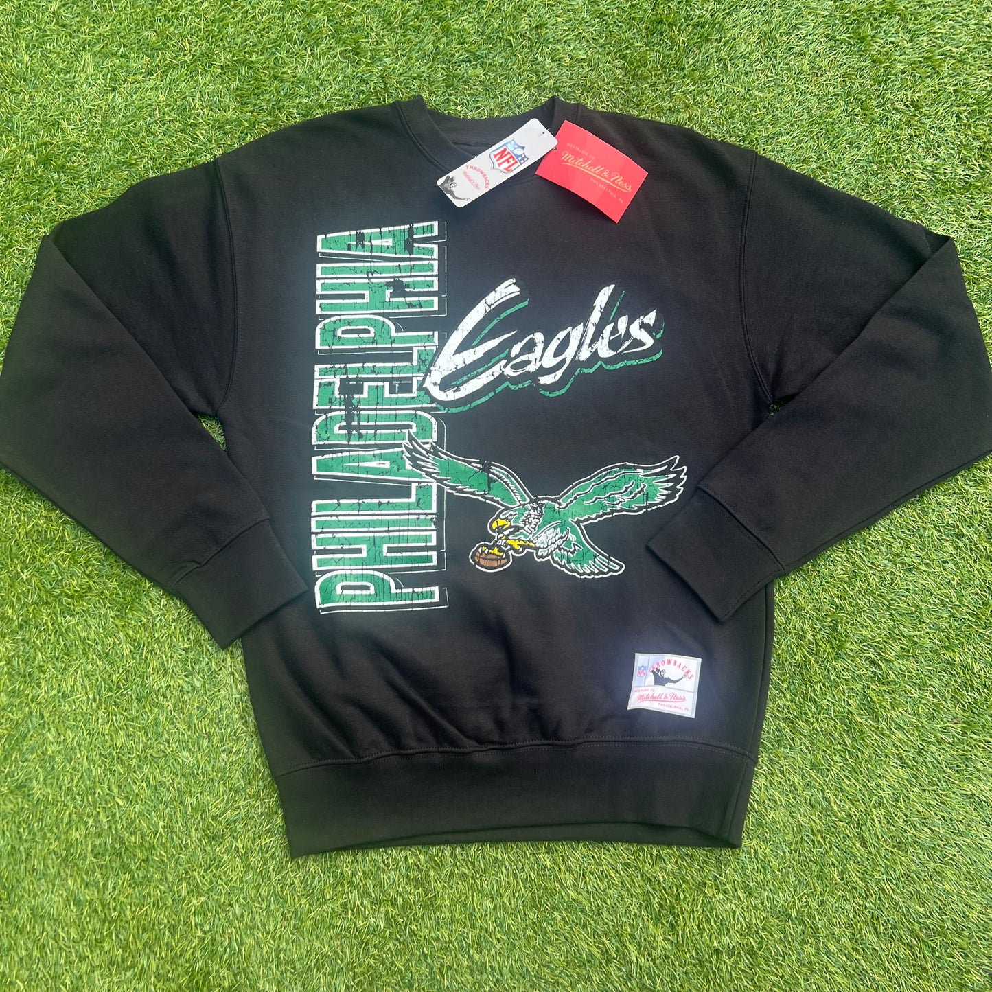 New Philadelphia Eagles Mitchell & Ness Throwback Black Crewneck: Size Small