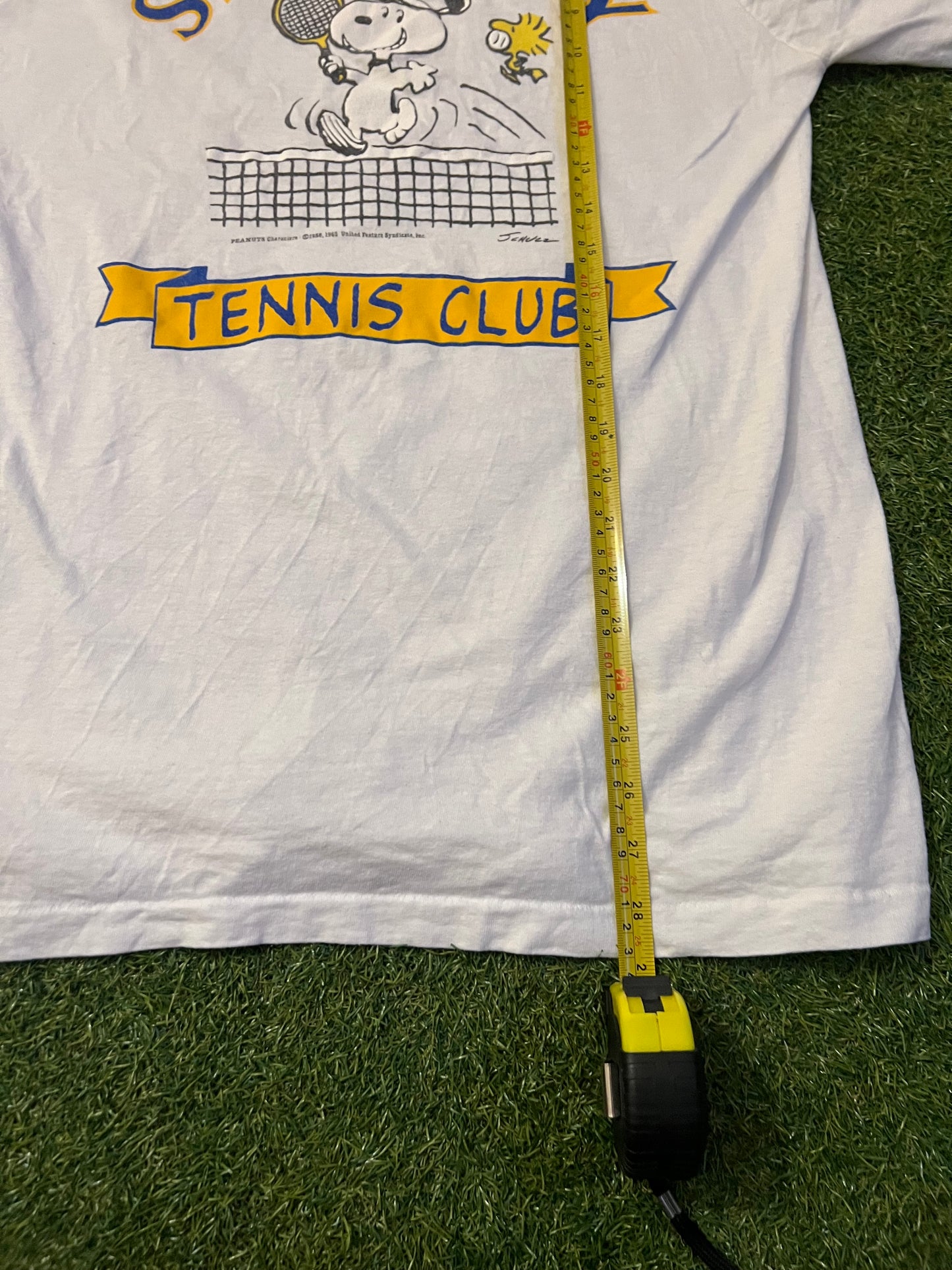 Vintage Snoopy Nutmeg Mills Tennis Club T-shirt: Size L