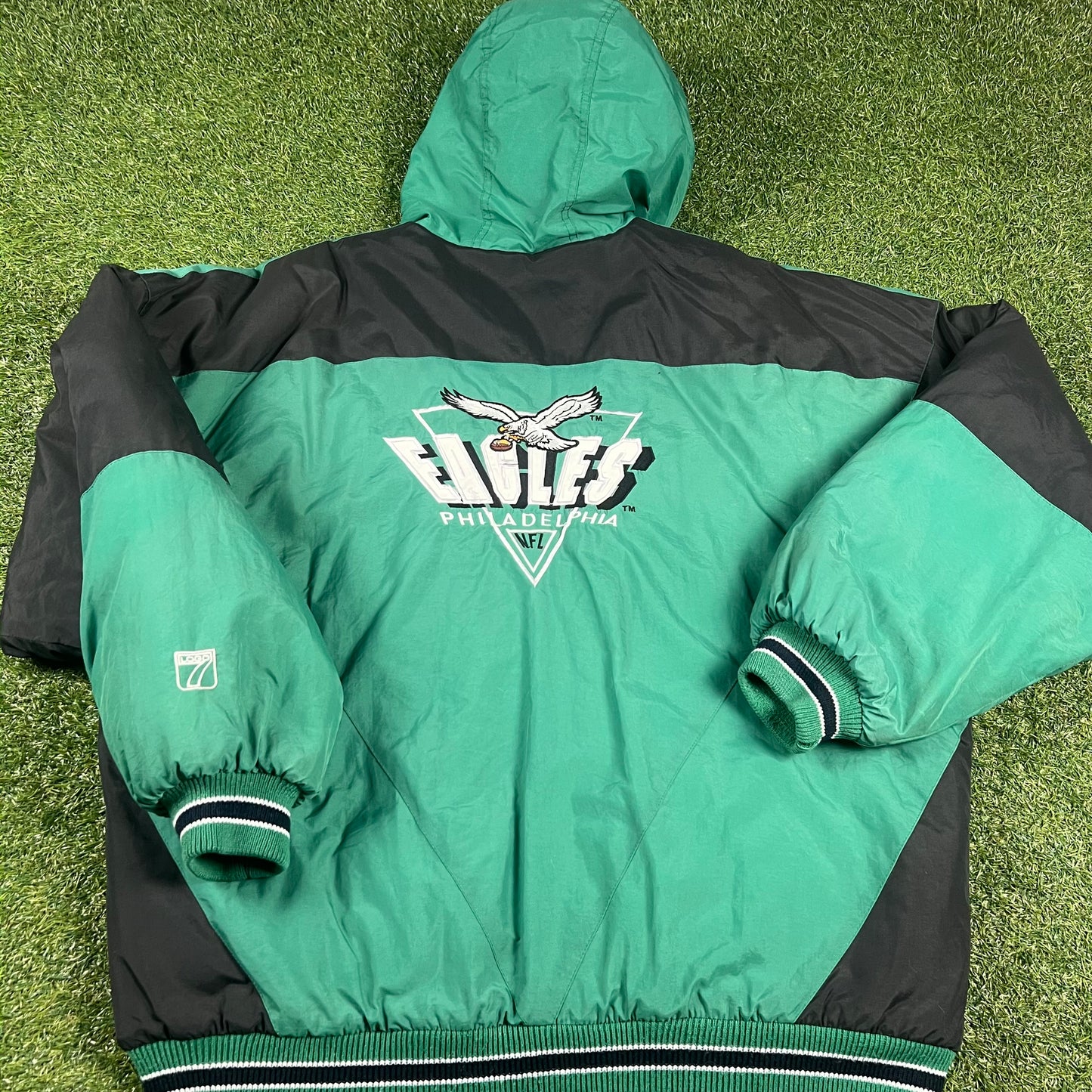 1990’s Philadelphia Eagles Logo 7 Kelly Green NFL Jacket Size XL