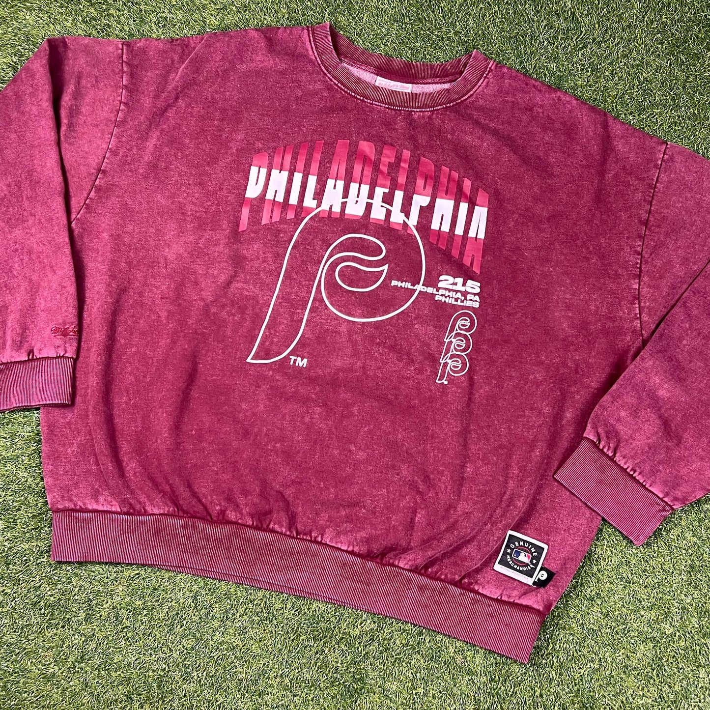 Philadelphia Phillies Mitchell & Ness Oversized Graphic Pullover Sweatshirt: Size 2XL