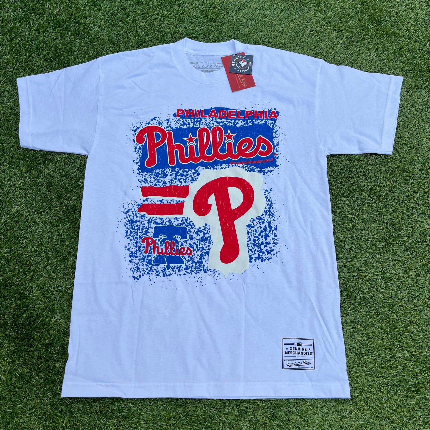 New Philadelphia Phillies Mitchell & Ness Red White & Blue T-Shirt: Size L