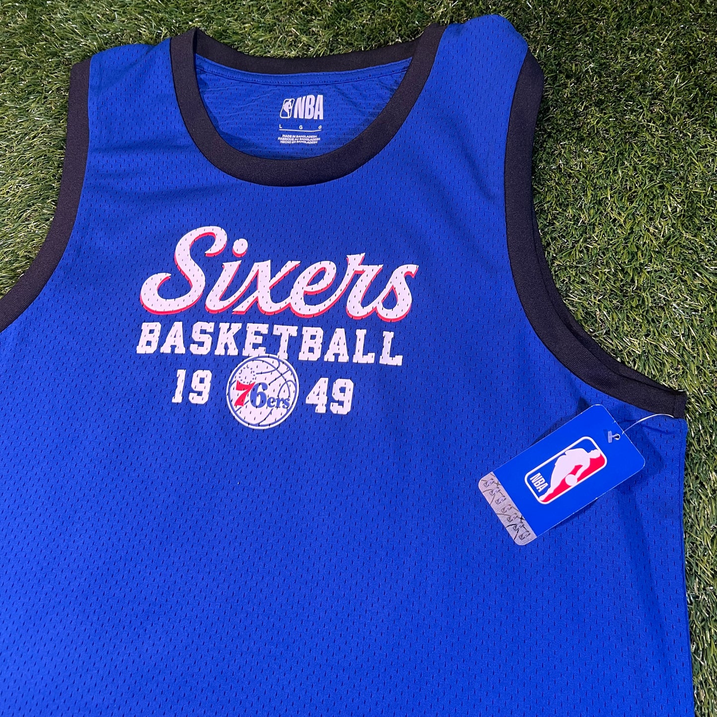 New Philadelphia 76ers Jersey Style Tank: Size Large