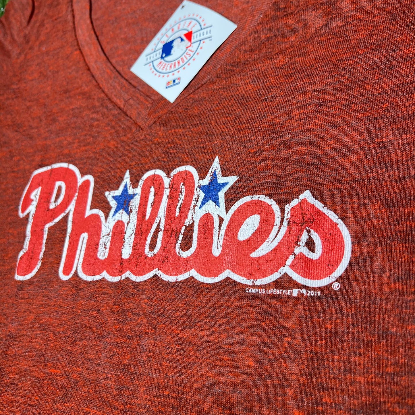 2011 Philadelphia Phillies Women’s Shirt: Size M