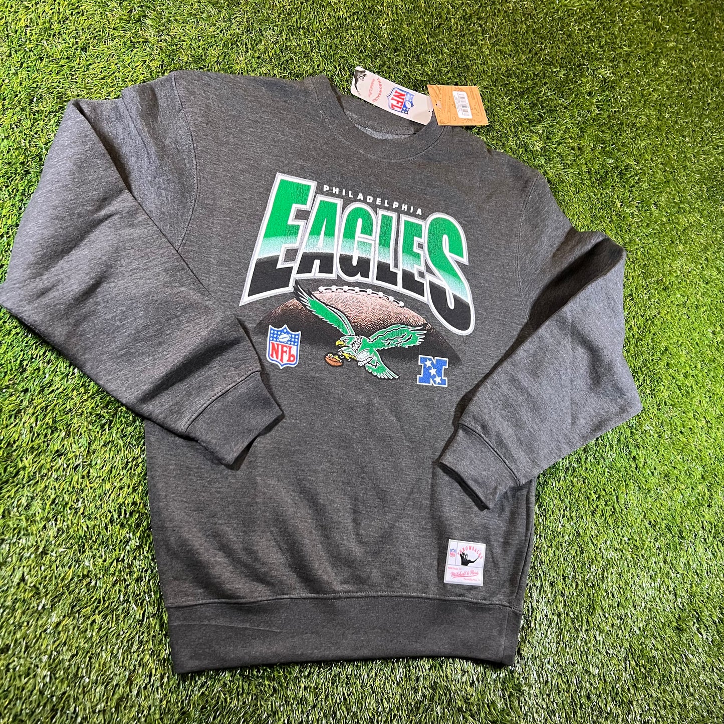 New Philadelphia Eagles Mitchell & Ness Inzone Crew Fleece: Size M