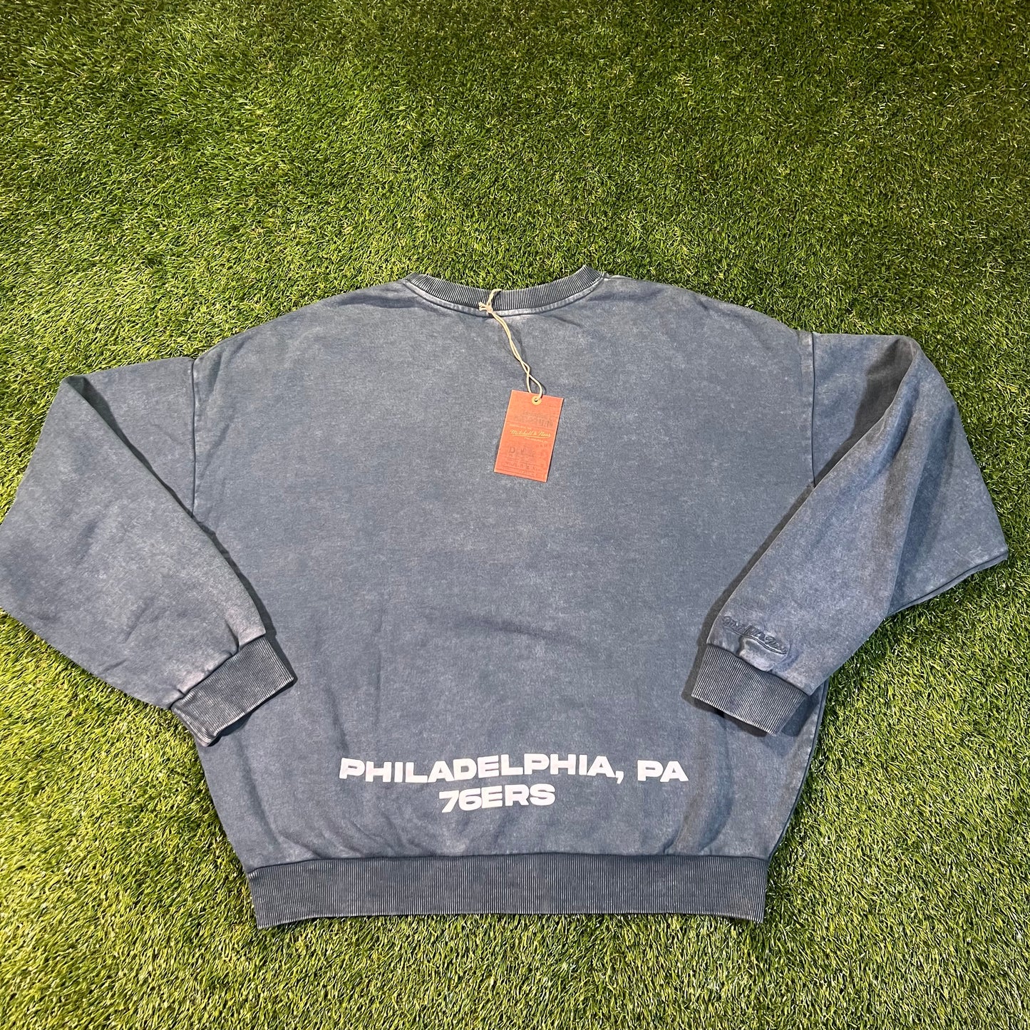 New Philadelphia 76ers Mitchell & Ness Oversized Crewneck: Size L