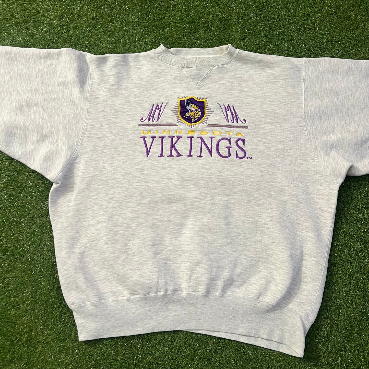 1990 Vintage Minnesota Vikings logo 7 Crewneck Sweater