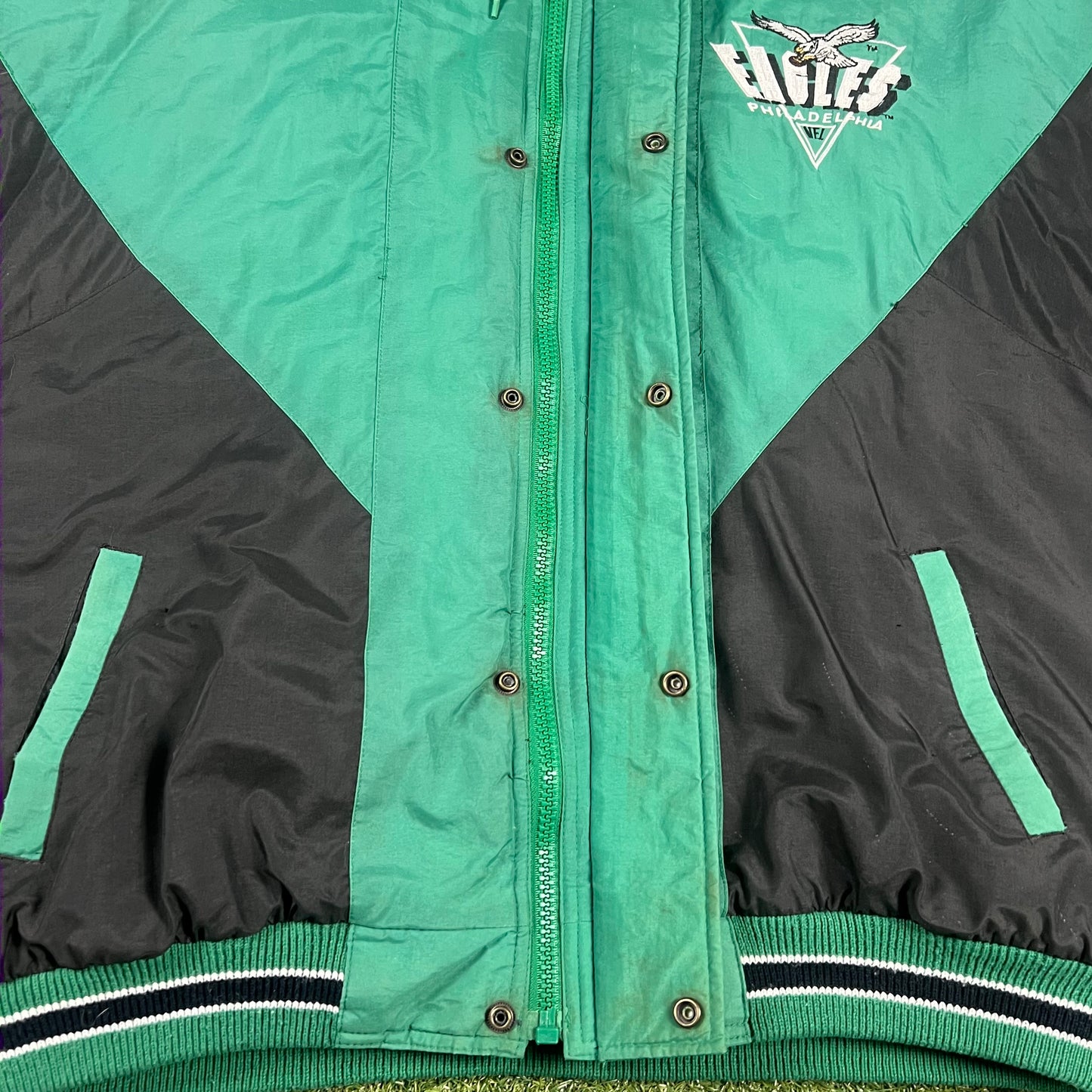 1990’s Philadelphia Eagles Logo 7 Kelly Green NFL Jacket Size XL