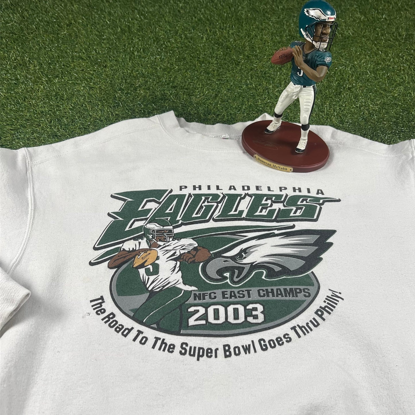 2003 Philadelphia Eagle Jerzees NFC East Champions: Size XL