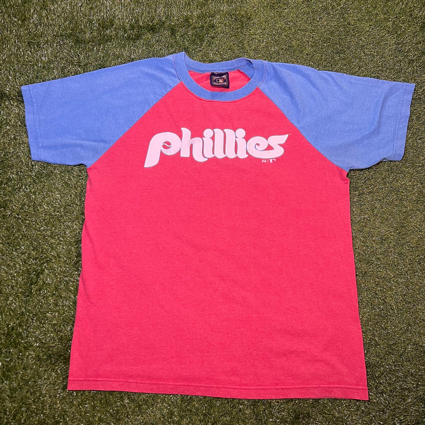 Philadelphia Phillies Cooperstown Collection T-shirt