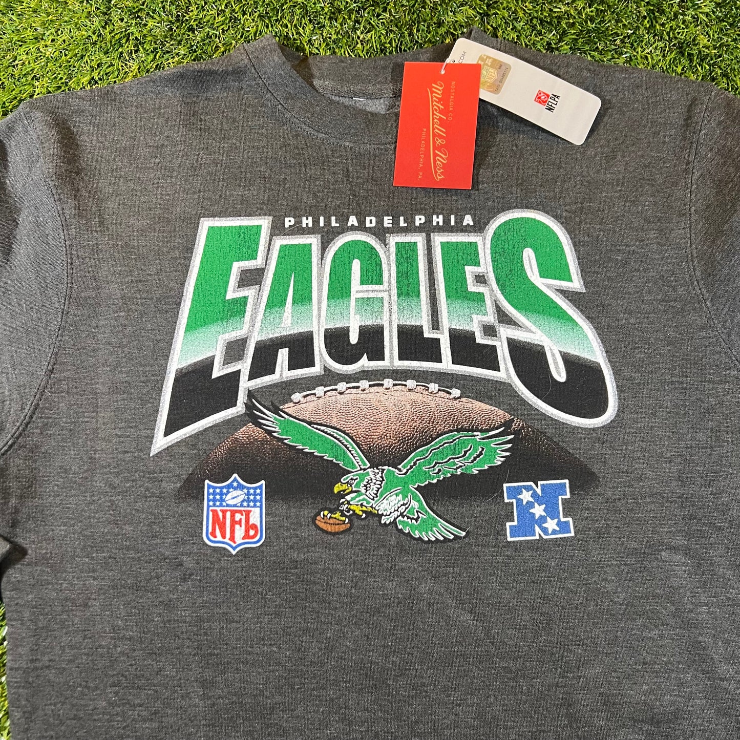 New Philadelphia Eagles Mitchell & Ness Inzone Crew Fleece: Size M